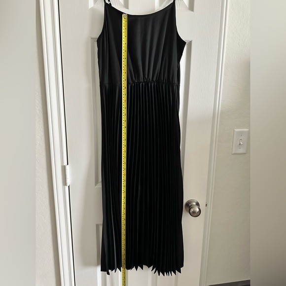 New Rachel Zoe Women's Black Pleated Maxi Dress, Stretch, Size Medium - Picture 7 of 9